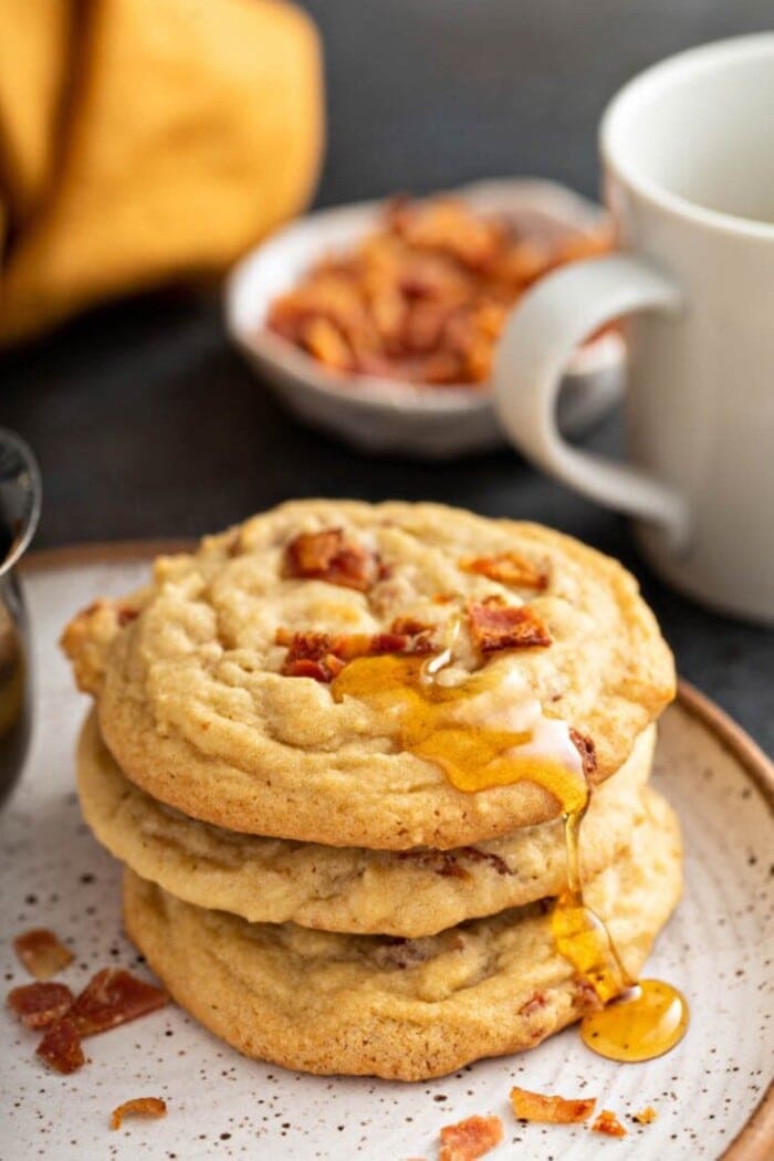 Thanksgiving Dessert Ideas - Maple Bacon Pancake Cookies