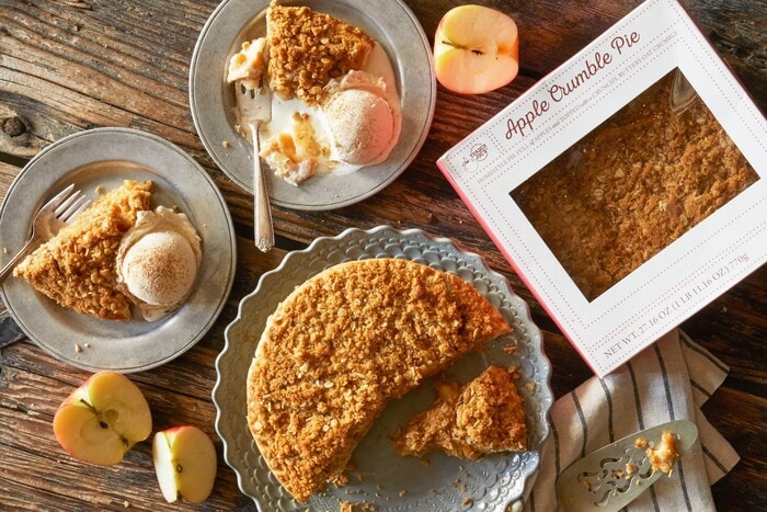 Trader Joe's Holiday Items 2022 - Apple Crumble Pie