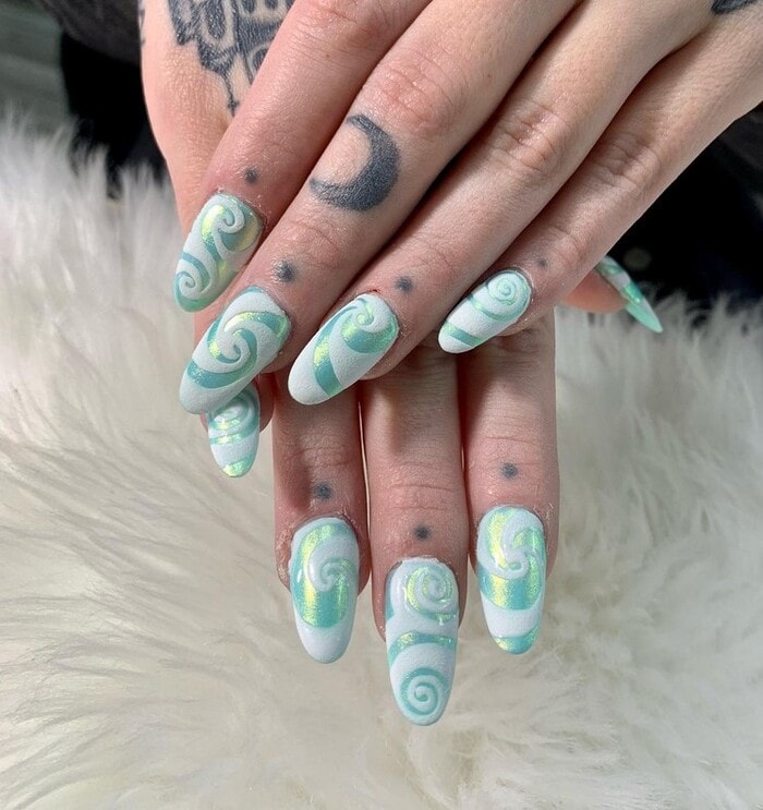 Winter Nail Designs - Swirl