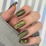 Art Deco Nails - Black and Gold Art Deco Nails
