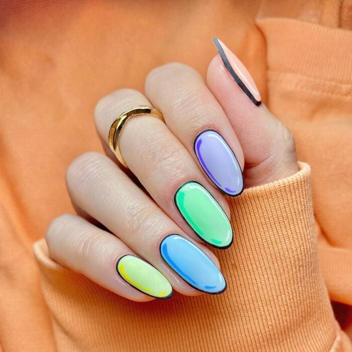 Pop Art Nails - Pastel Pop Art Manicure