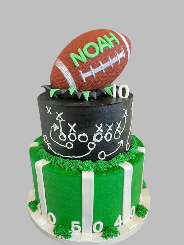 The Game Can Wait, Feast Your Eyes On These Super Bowl Cakes Instead