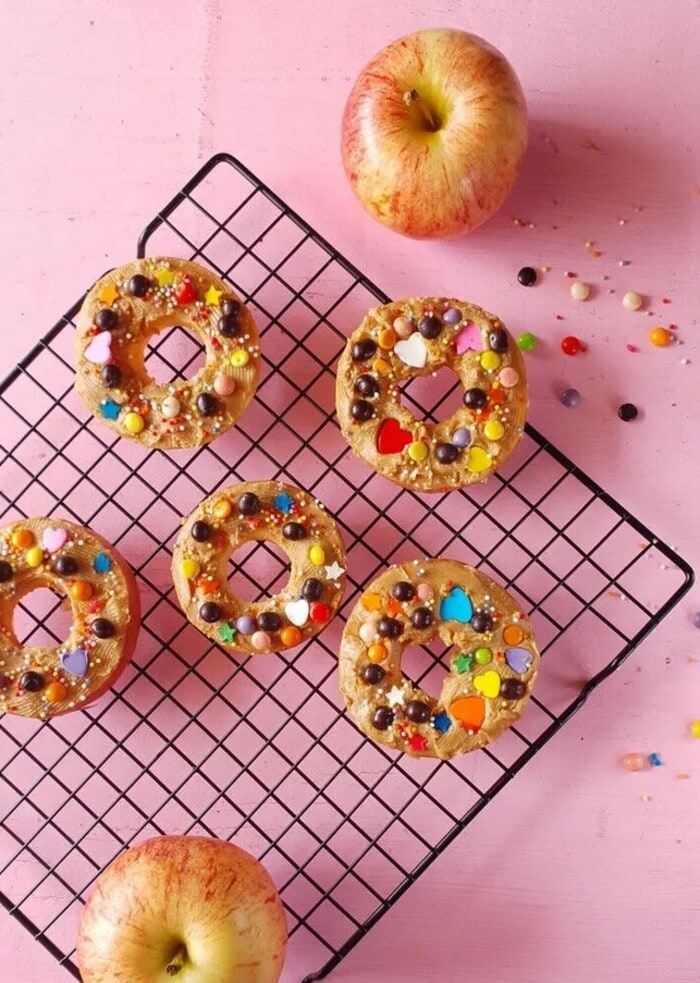 Easy Breakfast Ideas - Healthy Apple Donuts