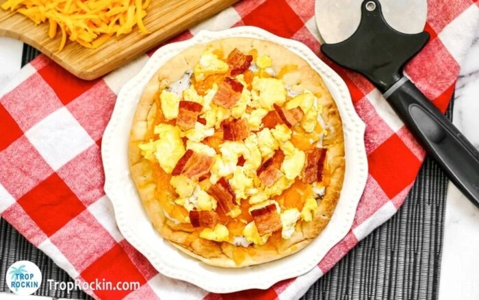 Easy Breakfast Ideas - Air Fryer Breakfast Pizza