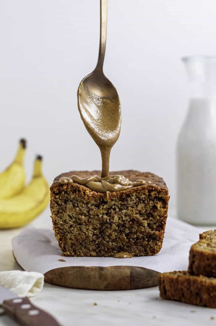 Easy Breakfast Ideas - Vegan Banana Bread