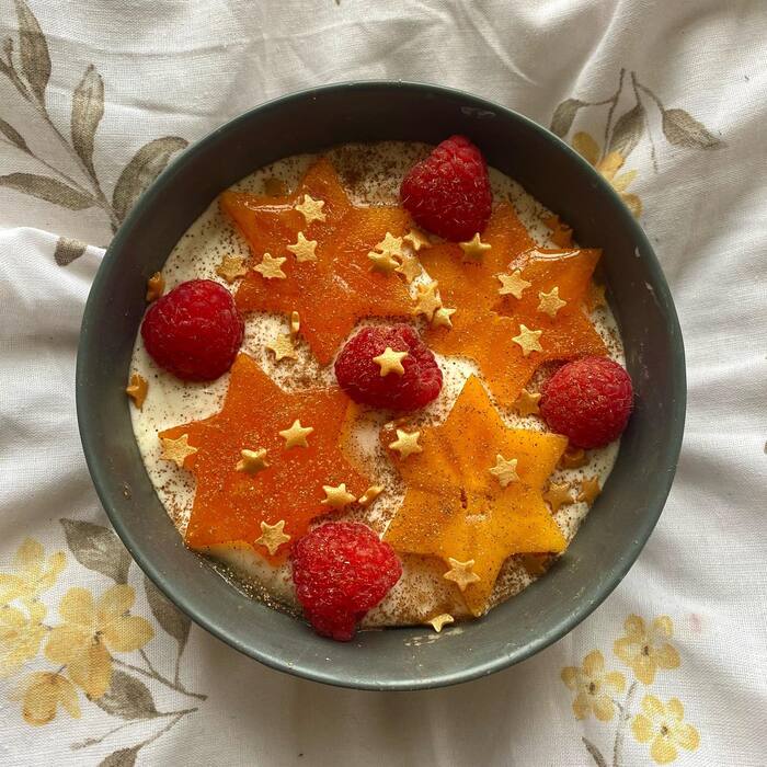 High Protein Breakfasts - Persimmon and Raspberry Oats