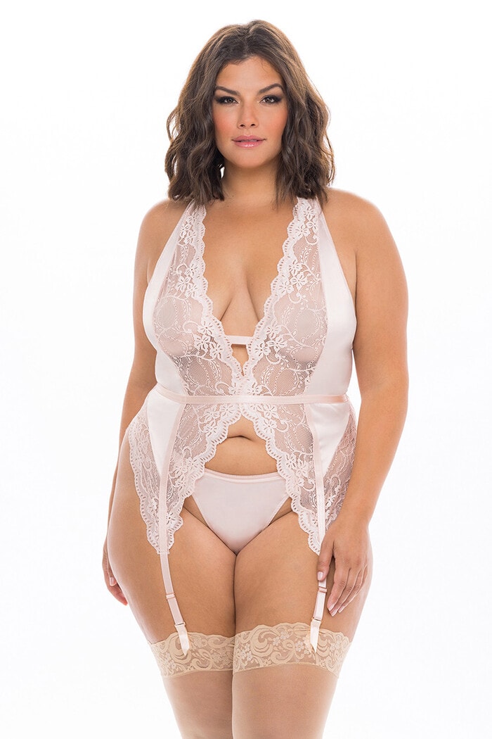 Plus Size Valentines Day Lingerie - Oh La La Cheri