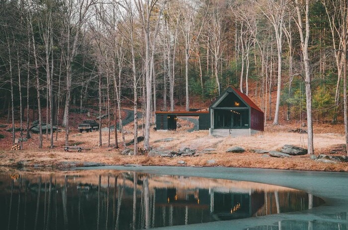Romantic Airbnbs - The Pond House in Phillipsport, New York