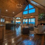 Romantic Airbnbs - Highland Escape in Blue Ridge, Georgia