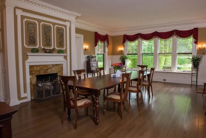 Romantic Airbnbs - Charles Cheney Inn in Manchester, Connecticut