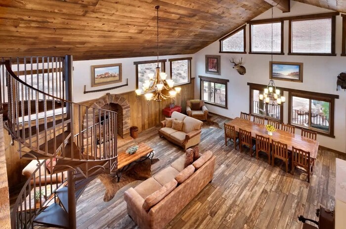 Romantic Airbnbs - The Hideout @ the Rim in Moab, Utah