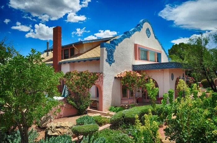 Romantic Airbnbs - 1906 Calumet & Arizona Guest House in Bisbee, Arizona