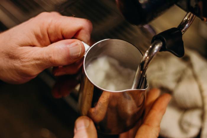what is a cortado - steaming milk