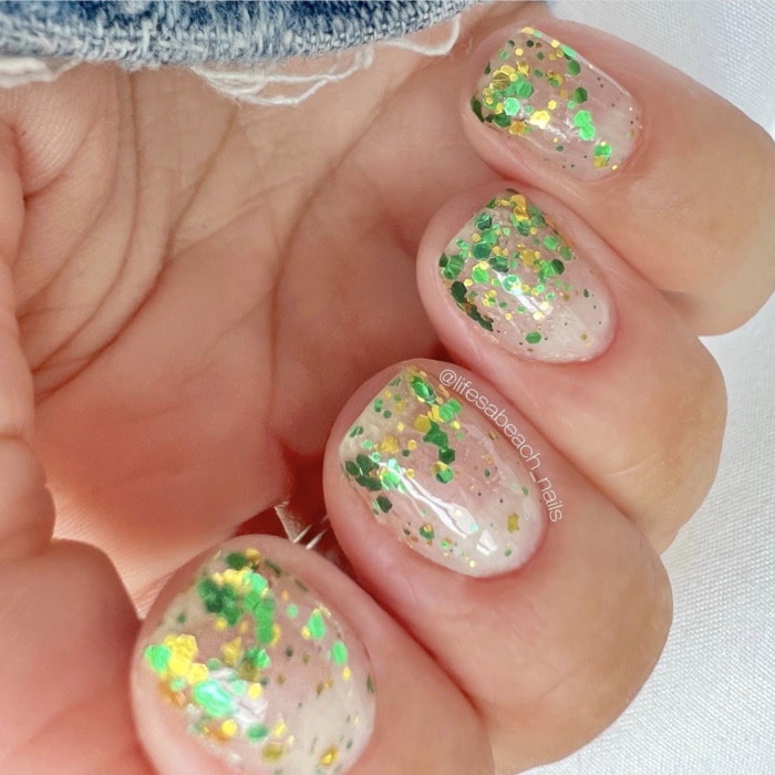 St Patricks Day Nail Designs - gold and green glitter