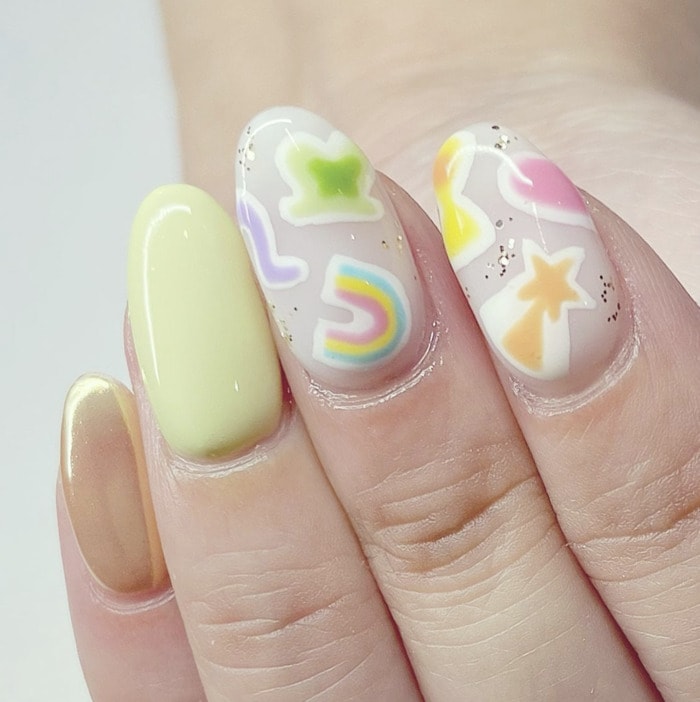 St Patricks Day Nail Designs - Lucky Charm decals
