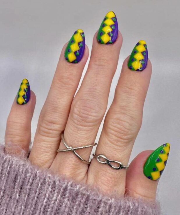 mardi gras nails 2025