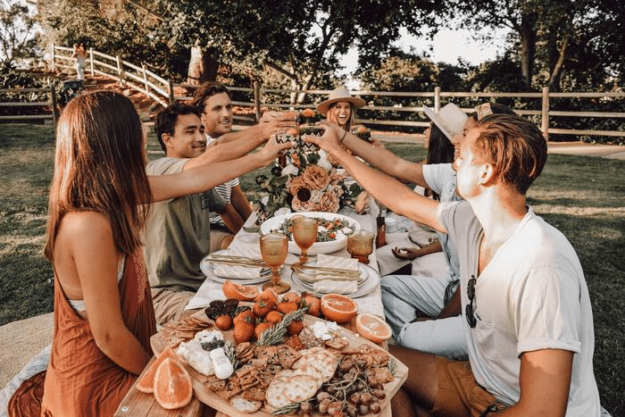 Polycule meaning- group dinner party