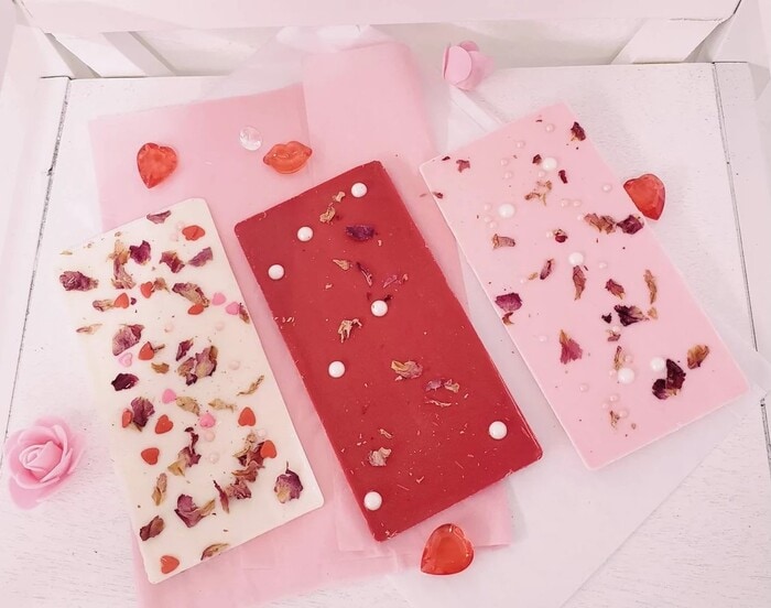 Prettiest Chocolate Bars - Valentine’s Chocolate Bars