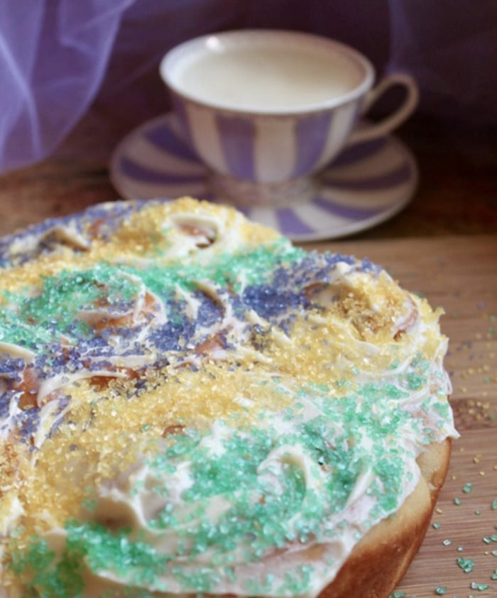 What is a king cake- cinnamon roll king cake