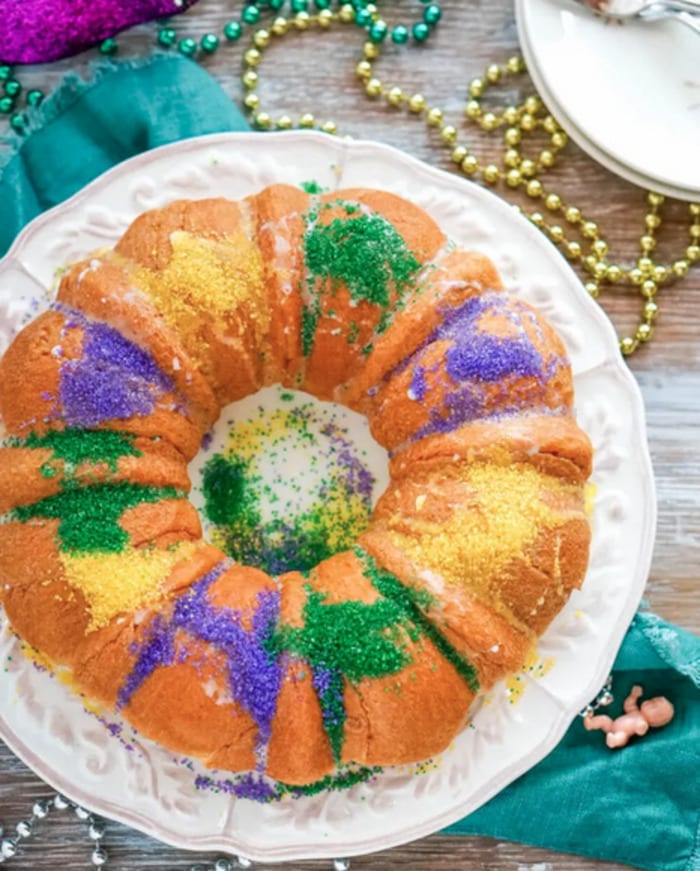 What is a king cake- king cake