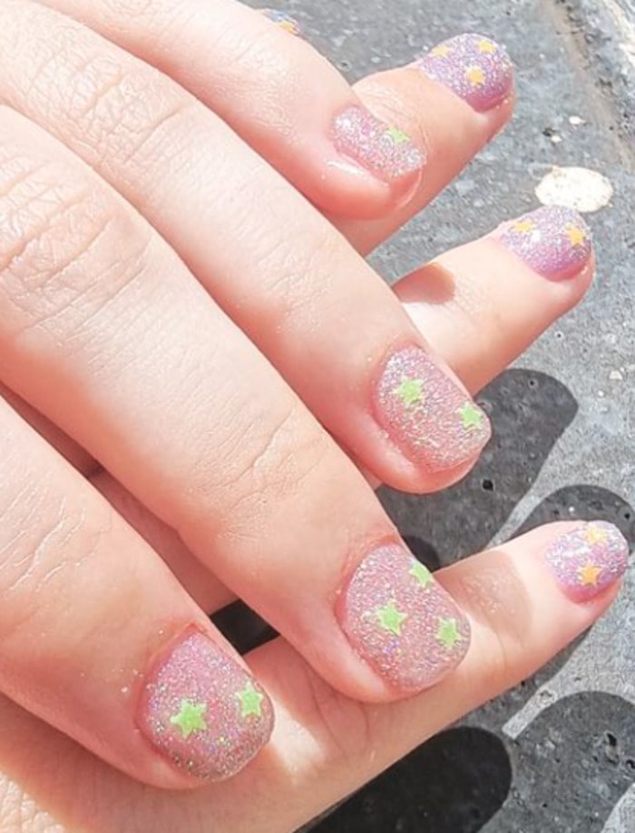 Birthday nails - glow in the dark stars