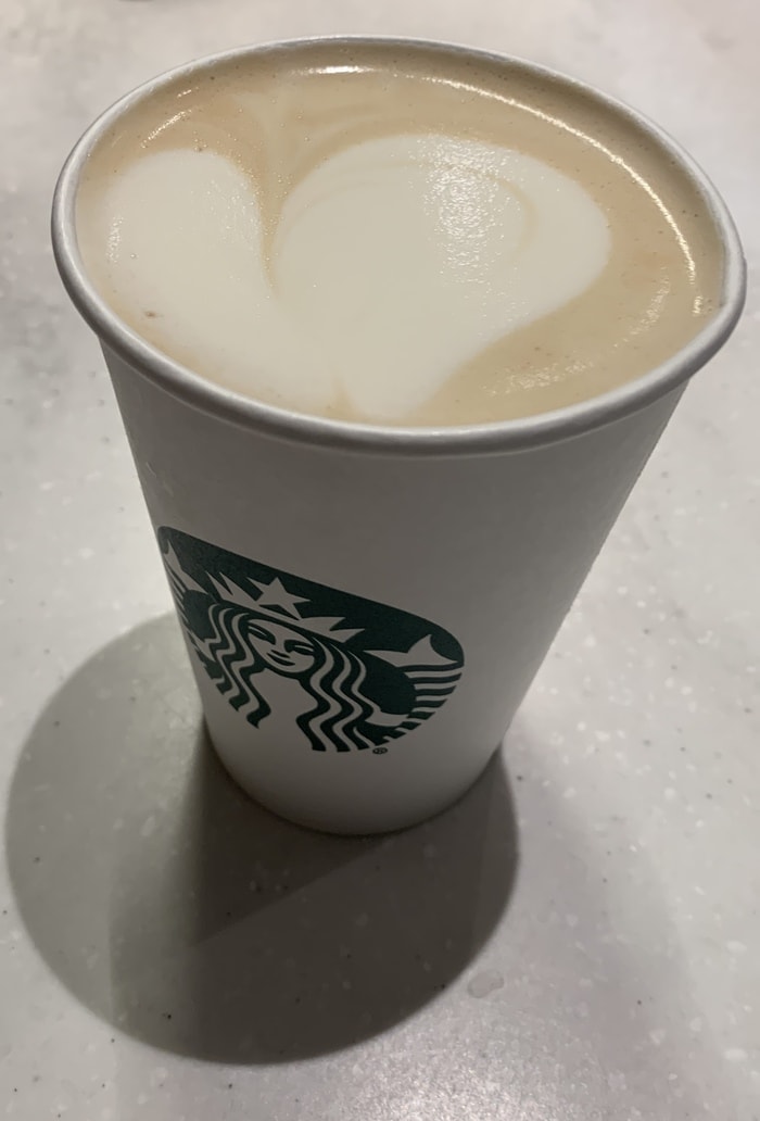Starbucks Oleato Review - Oleato Caffe Latte