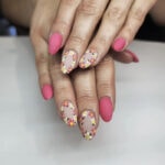 April Nails - flower wreath