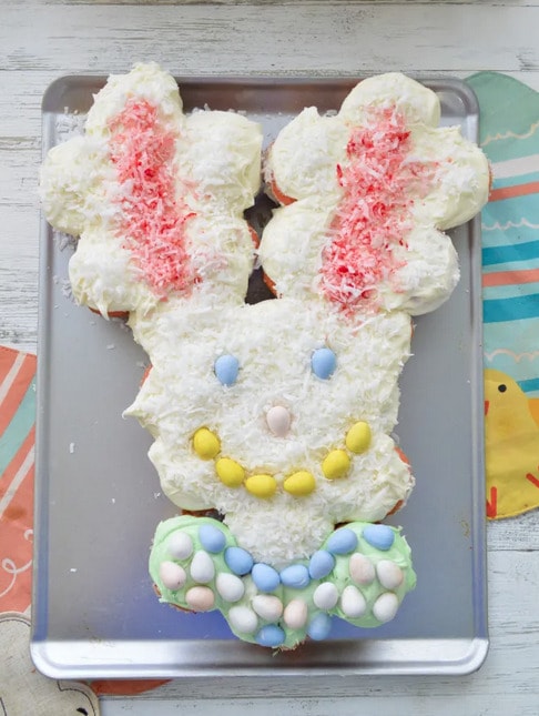 Easter desserts - Pull-Apart Easter Bunny Cupcake Cake