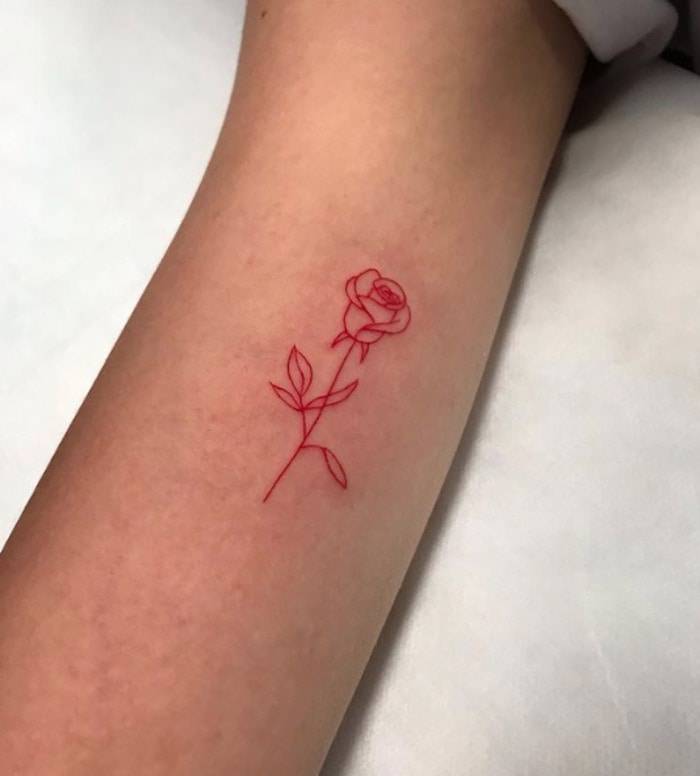 Flower tattoos- Red Rose Tattoo