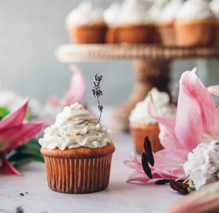 Wildflower cupcakes- honey and lavender cupcake