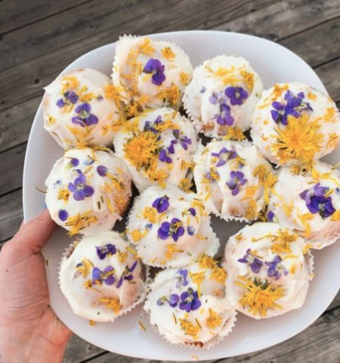 Wildflower cupcakes- dandelion cupcakes