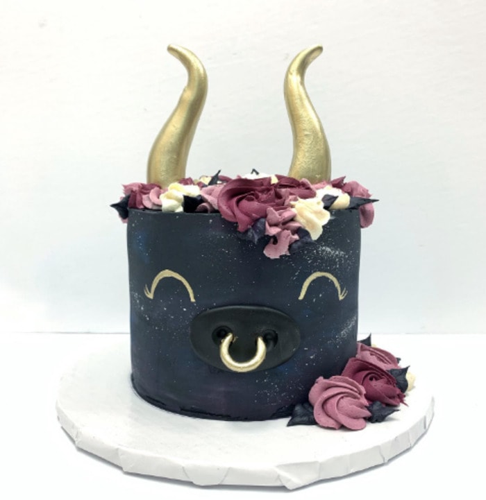 Zodiac cakes- taurus cake