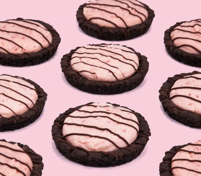 crumbl cookie flavors - Chocolate Strawberry Cheesecake