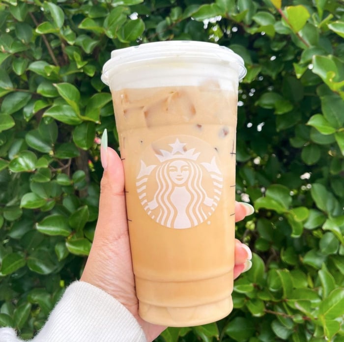 Cold Foam Cold Brew – Snacks and Sips