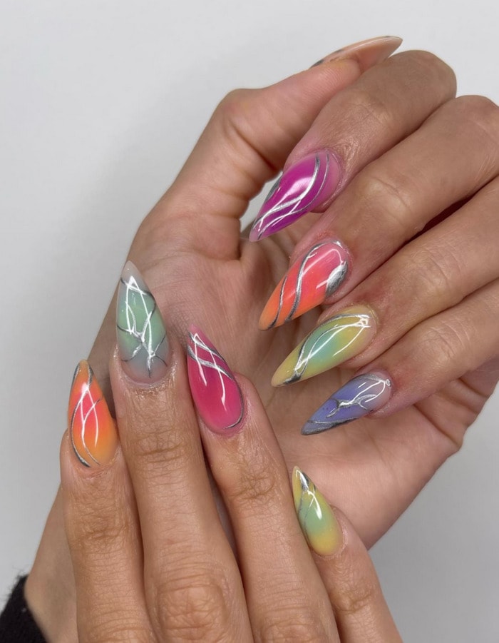 summer nail designs 2023 - silver flash