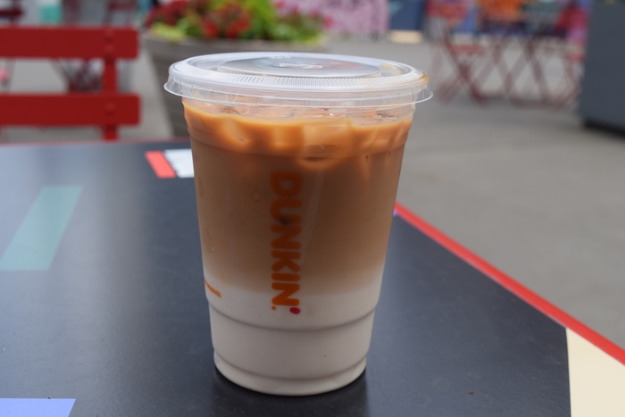 dunkin donuts iced coffee - iced macchiato