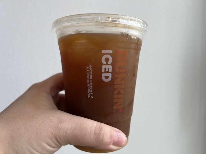 dunkin donuts iced coffee - iced coffee mocha