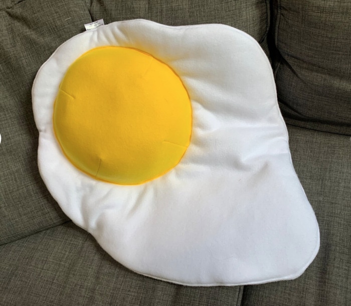 food pillows - egg