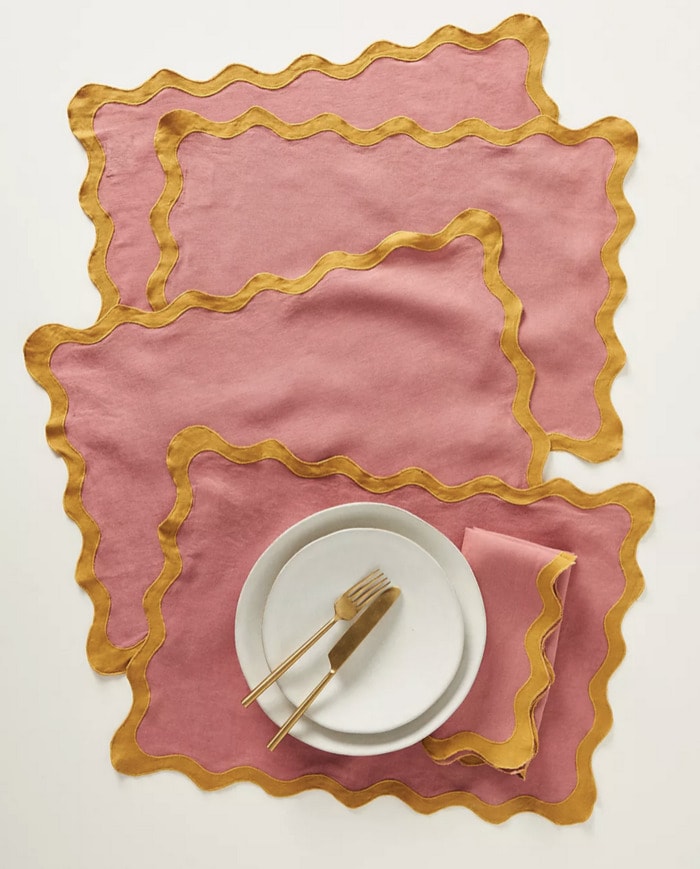 barbie kitchen products - pink and gold place mats