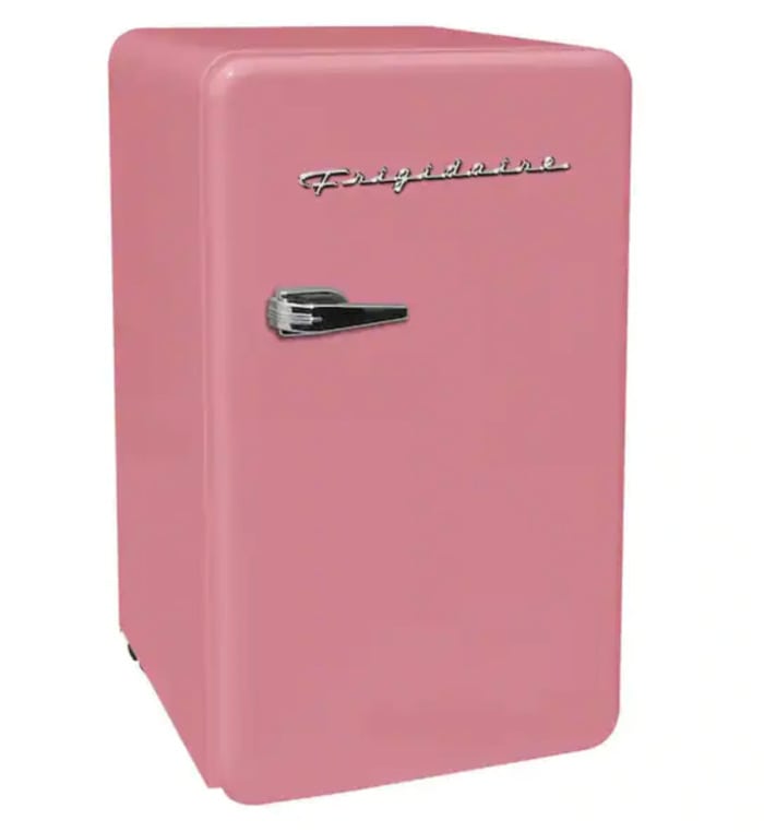 barbie kitchen products - pink frigidaire