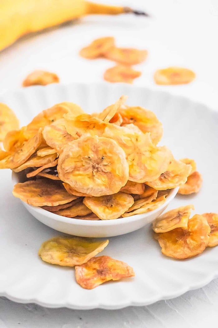 beach snack ideas - banana chips