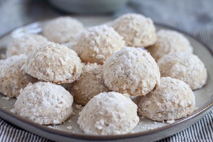coconut recipes - Coconut Mexican Wedding Cookies