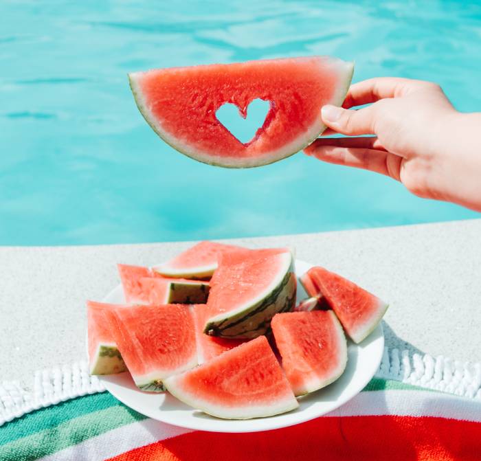 watermelon jokes - watermelon slices with heart cut out