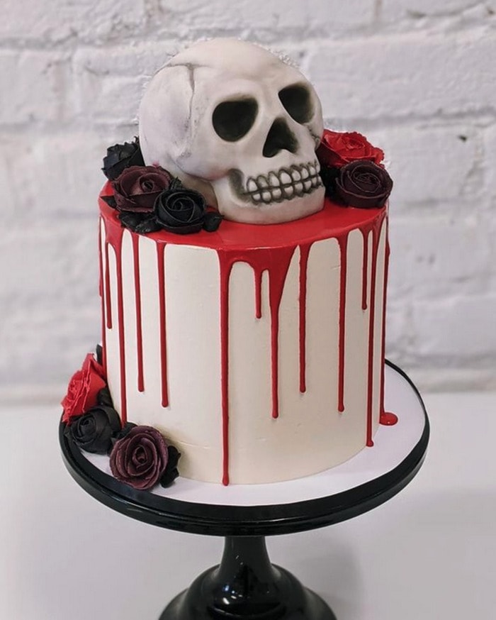 Goth Wedding Cakes - dripping skull