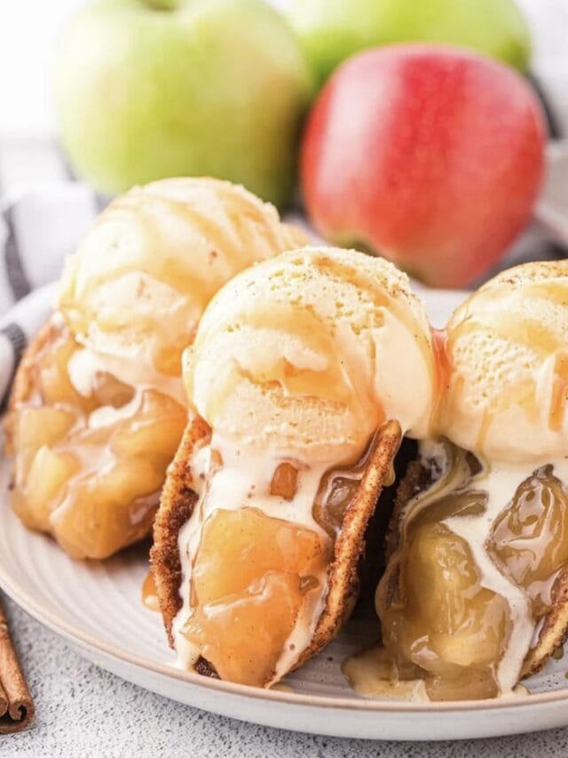 These 30 Easy Apple Desserts Are The Best Thing About Fall
