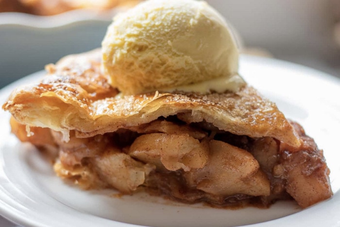 easy apple desserts - Puff Pastry Apple Pie