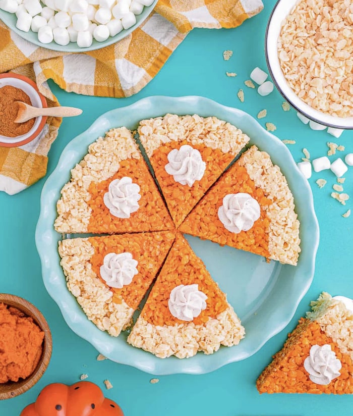 easy pumpkin desserts - Pumpkin Pie Rice Krispie Treats