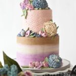 cake serving guide - tiered cake