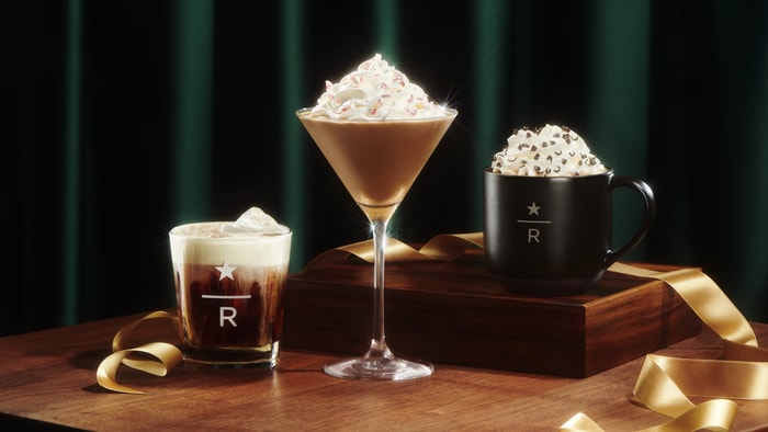 Starbucks Holiday Menu 2023 - Peppermint Mocha Martini reserve roastery