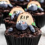 Halloween Cupcake Ideas - Zombie Cupcakes